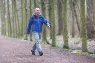 marchons-sous-la-pluie